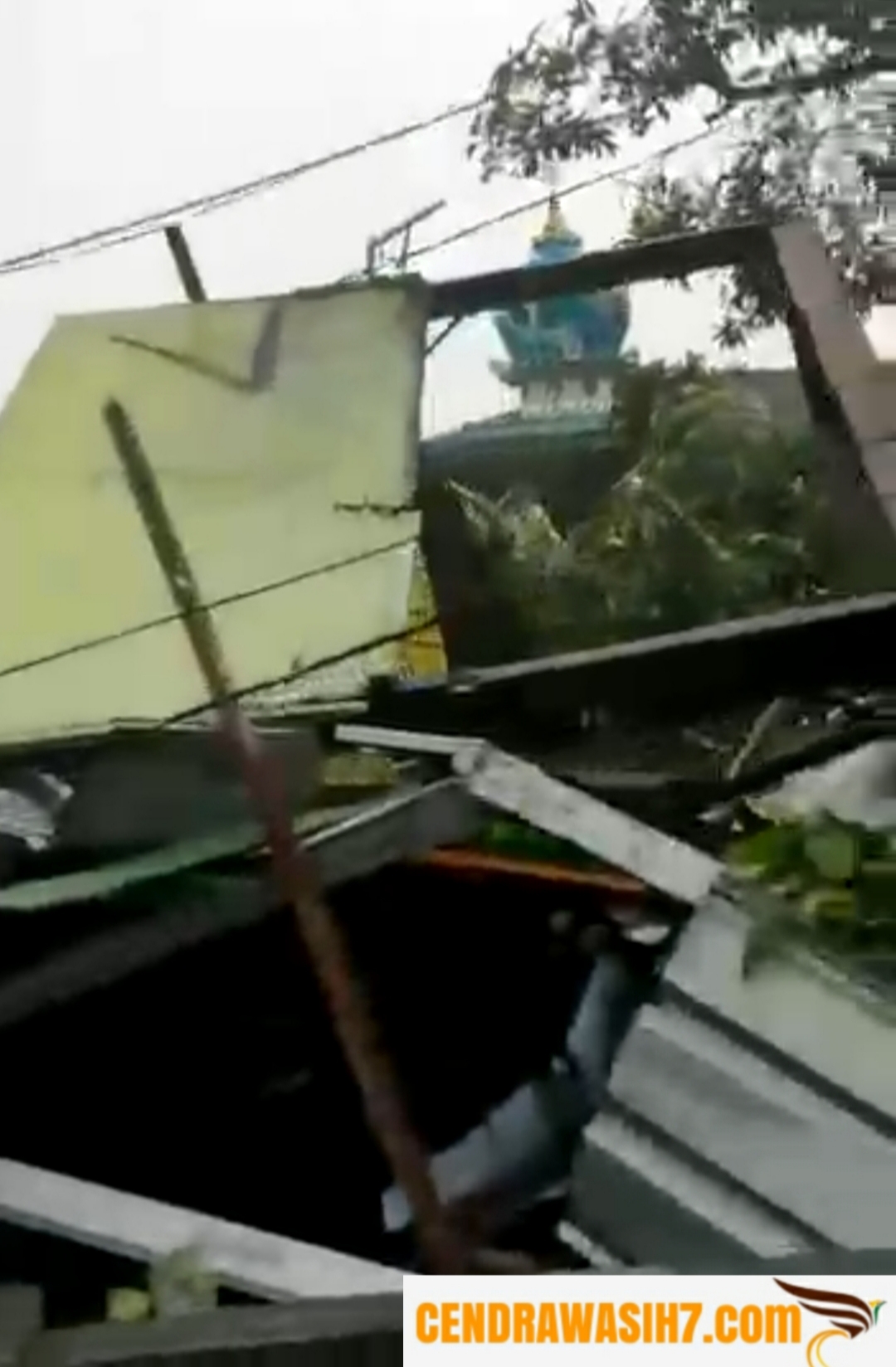 Ratusan Rumah Di 3 Kecamatan Sidoarjo Rusak Berat Akibat Serangan Angin Puting Beliung