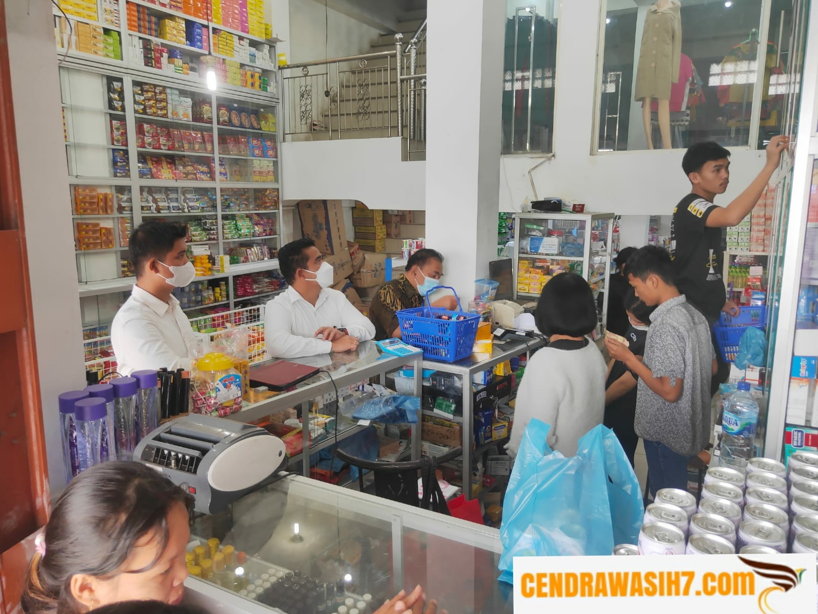 Sat Reskrim Polres Dairi Sambangi Apotek di Sidikalang Himbau Tak Jual Bebas Obat yang Dilarang Pemerintah