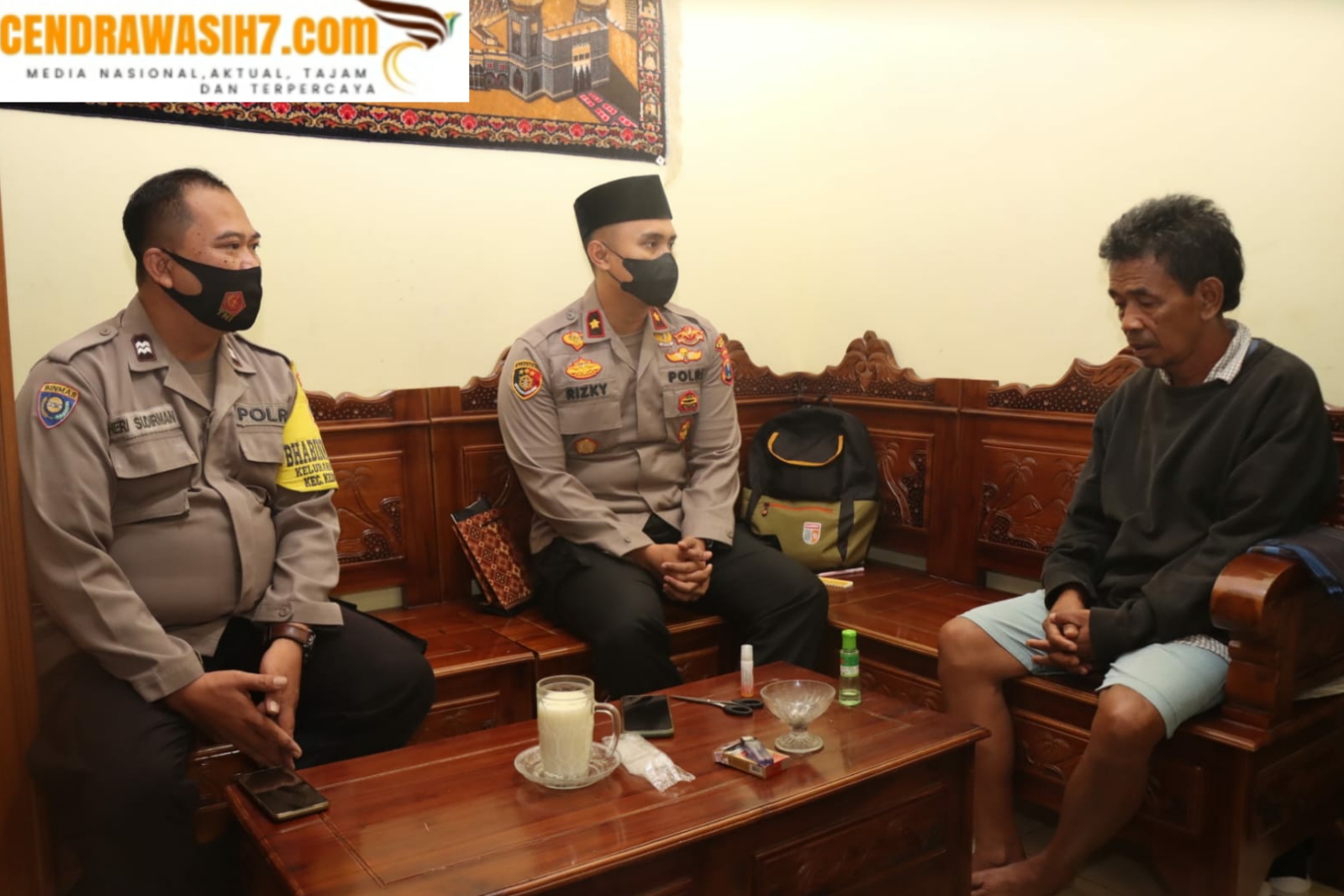Polres Malang Kunjungi Rumah Duka Aremania Yang Meninggal di Mergosono