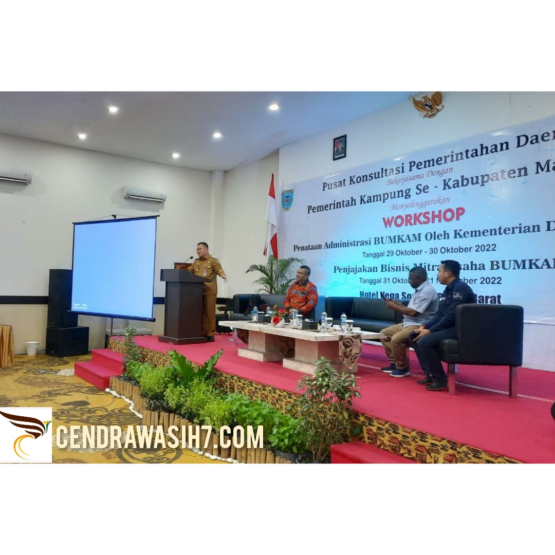 Hadiri Pelatihan BUMKAM, Pj Bupati Maybrat Memberikan Materi.