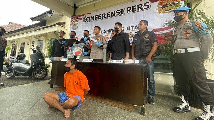 Dilarang Menikah oknum Pelaku Bacok Ayah Kandung Hingga Tewas Kini Diamankan Tekab 308 Polda Lampung