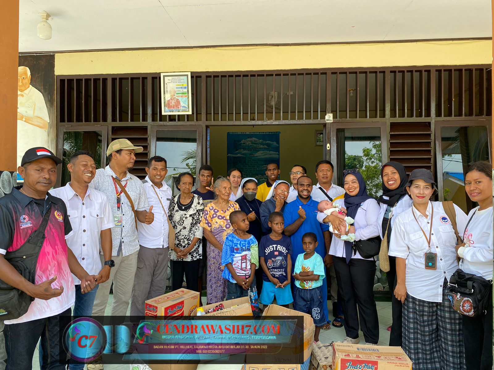 KWD Papua Selatan berbagi kasih Natal di dua Panti Asuhan Merauke