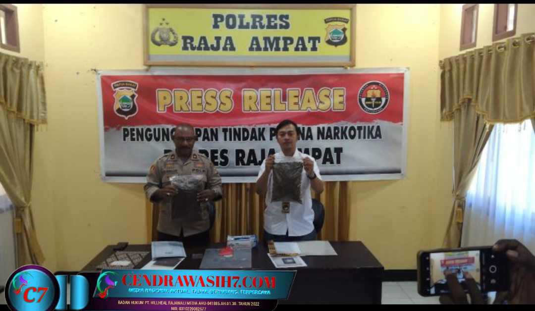 AS Seorang Pengedar Ganja Di Sorong Diringkus Oleh Satres Narkoba Polres Raja Ampat