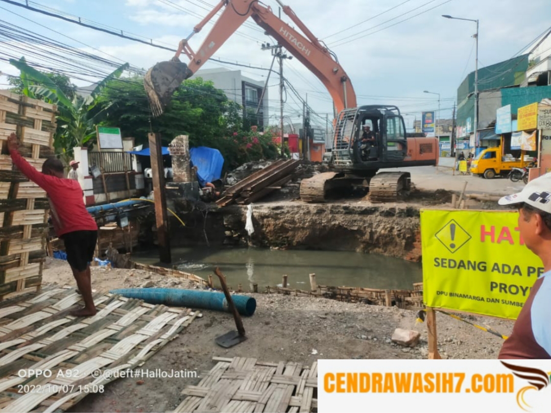 Dampak Proyek Jalan Raya Tropodo, warga mulai resah, pihak Binamarga sulit dikonfirmasi