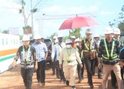 Wamendagri Memantau Kawasan Pembangunan Pusat Pemerintahan di KTM Salor Merauke