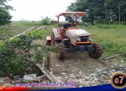Bantuan Jonder/Traktor Roda 4 desa Srijaya Kecamatan Rantau Bayur Kab.Banyuasin