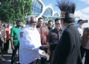 Wagub Papua Selatan Jemput Langsung Tim BPIP di Bandara Merauke, Disambut Tarian Adat