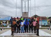 Peringati HUT RI ke-80, KNPI Merauke Bersihkan dan Cat Ulang Tugu Pepera