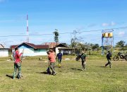 Jelang HUT RI ke-80, Satgas TMMD & Warga Kompak Bersihkan Lapangan Bola Kamno Sari