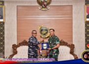 Silaturahmi Strategis, Pangdam XVIII/Kasuari Disambut Hangat Komandan Pasmar 3 di Kesatrian Marinir Agoes Soebekti