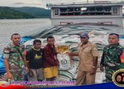 Babinsa Koramil 1709-04/Ansus Kawal Penyaluran Banpang di 17 Kampung Distrik Yapen Barat