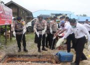 Polres Mappi Musnahkan Barang Bukti Ganja dan Ratusan Botol Miras Hasil KRYD
