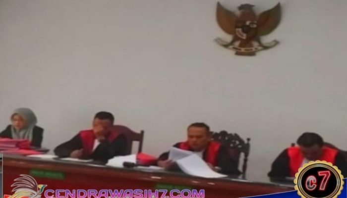 Eksepsi Ditolak Majelis Hakim; Intruksikan Jaksa Cek Trapsel Polda Riau Terkait Penahanan JS