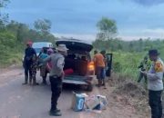 Razia Gabungan Polsek Jagebob dan TNI Sita 59 Botol Miras, Terbanyak Sopi  ‎