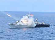 TNI Unjuk Kekuatan di Karimun Jawa: Rudal Exocet hingga Serangan F-16 Hancurkan Target Laut  ‎