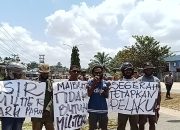 Front Rakyat Domberay Gelar Aksi Spontanitas di KM 17 Sorong, Desak Pengungkapan Penembakan Tiga Warga Maybrat