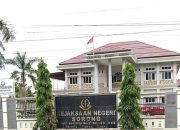 “Temuan Rp504 Juta di Jalan Danau Tempe, Kejari Sorong Kini Jadi Sorotan Publik”