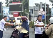 Antisipasi Kabut Asap Karhutla, Pemko Langsa Bagikan Masker kepada Masyarakat
