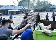 Polres Aceh Timur Dorong Pelestarian Lingkungan Melalui Green Policing di TPI Idi